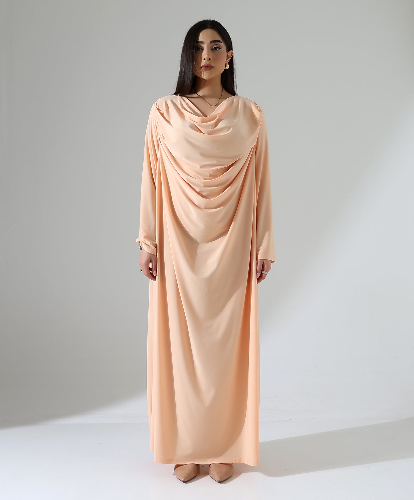 Abaya mit Wasserfallkragen