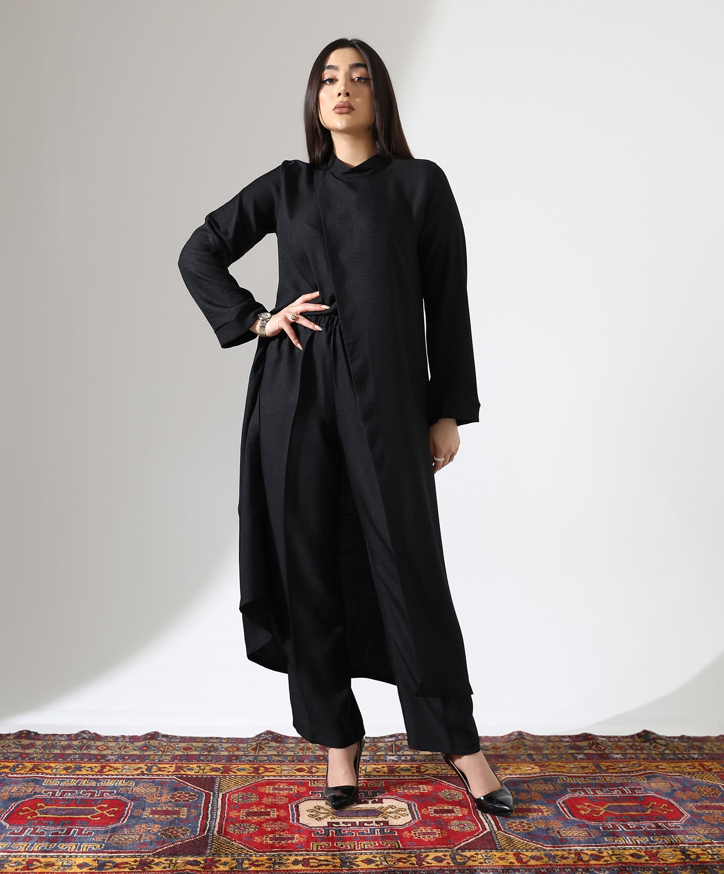 Asymmetrisches Tunika-Set mit Stehkragen