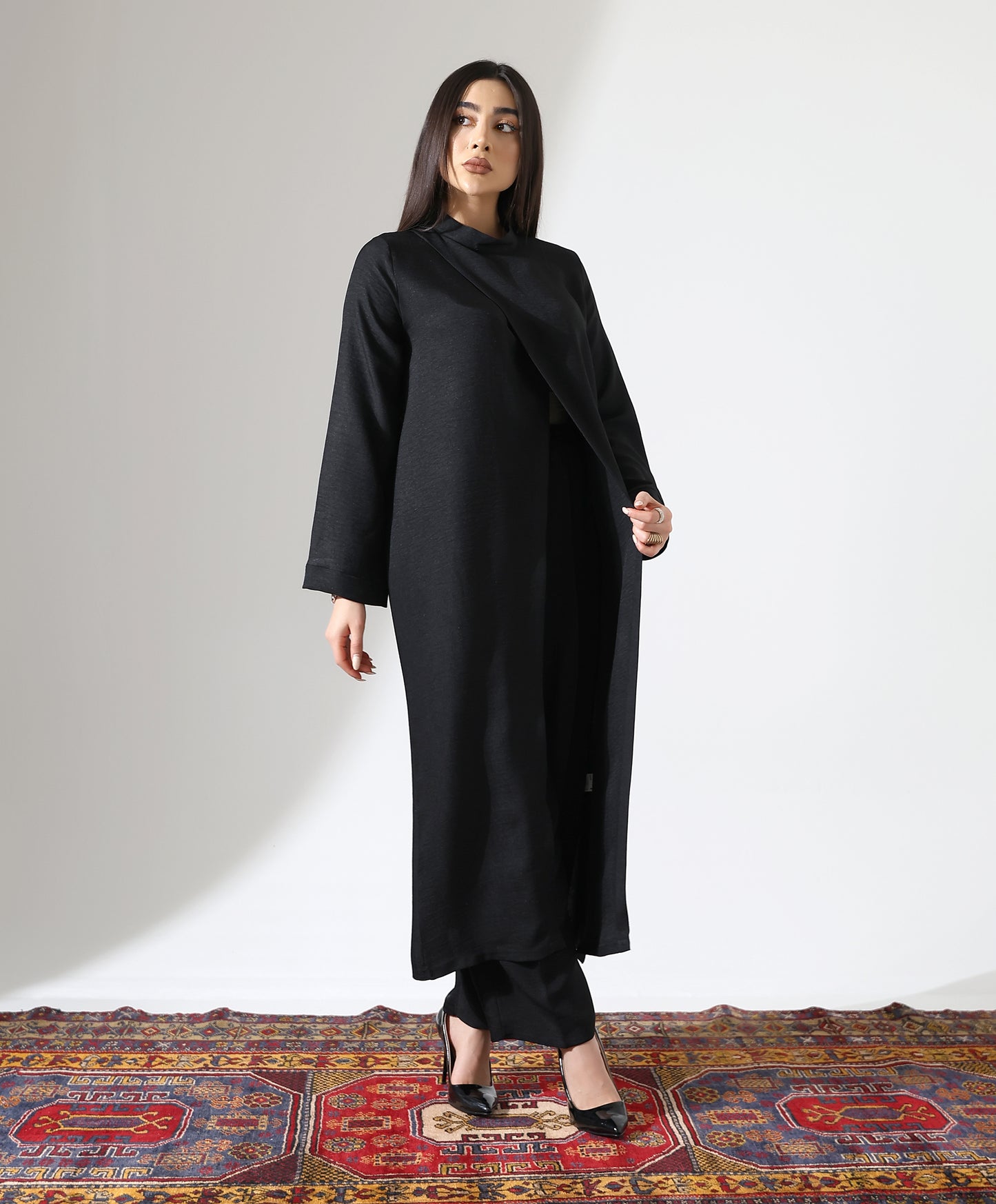 Asymmetrisches Tunika-Set mit Stehkragen