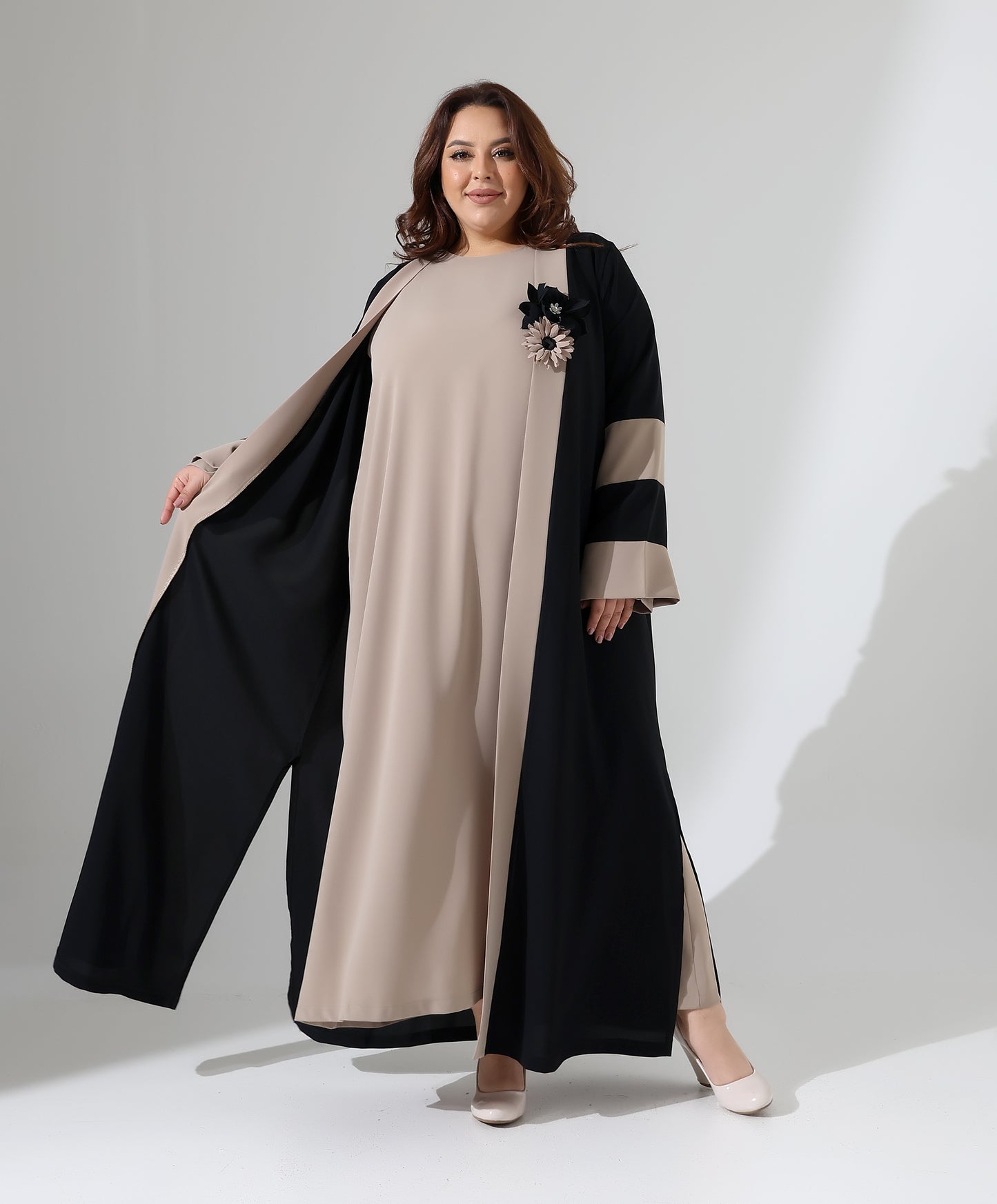 Feines zweiteiliges Abaya-Set