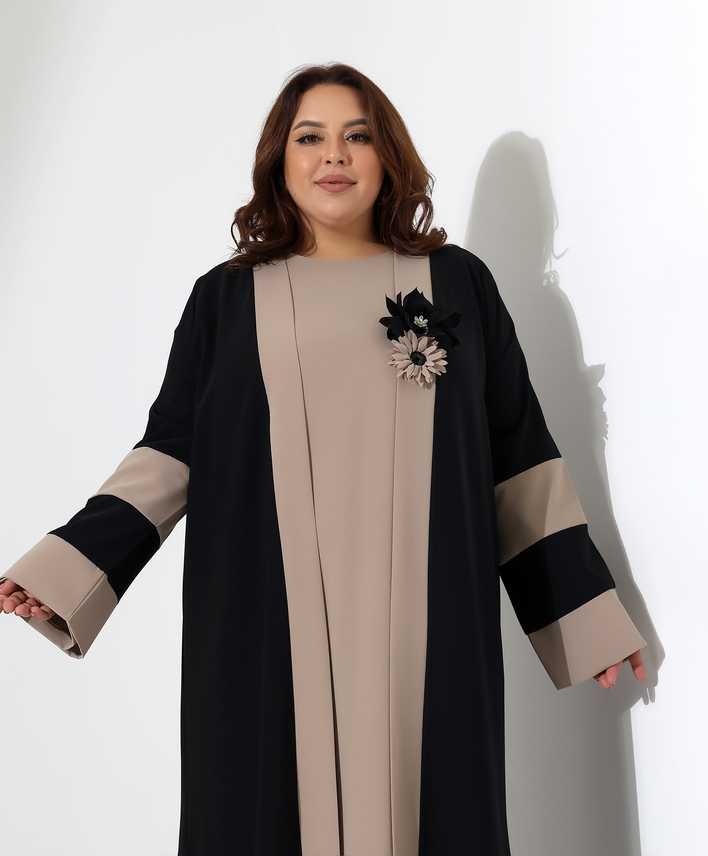 Feines zweiteiliges Abaya-Set
