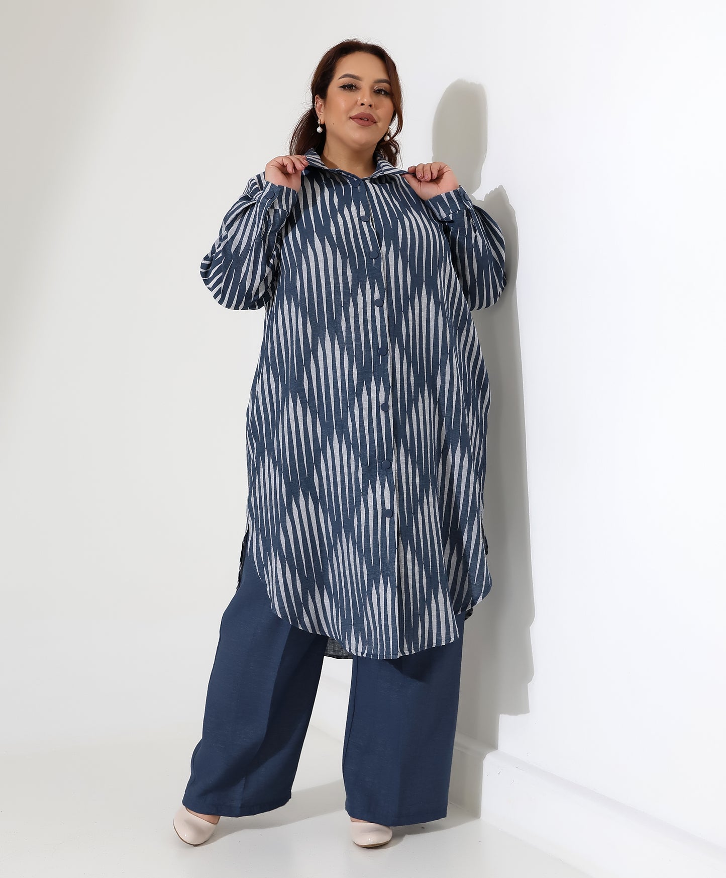 Gestreiftes Hemd mit Hose im Set