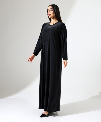 Langes Kleid mit Steinbesatz